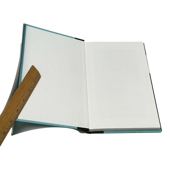 Diane Gabaldon Outlander The Exile Graphic Novel Book HC DJ 2010 First Edition - Picture 7 of 12